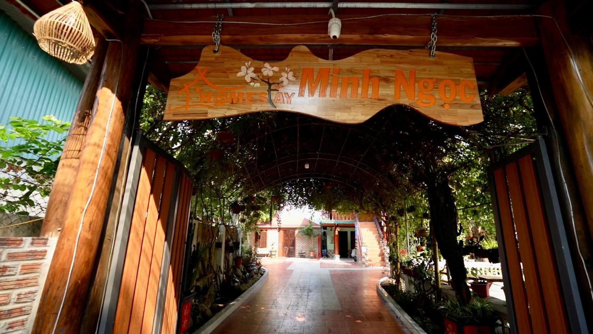 Minh Ngoc Homestay Dien Bien Phu Ban Hin Lom Extérieur photo